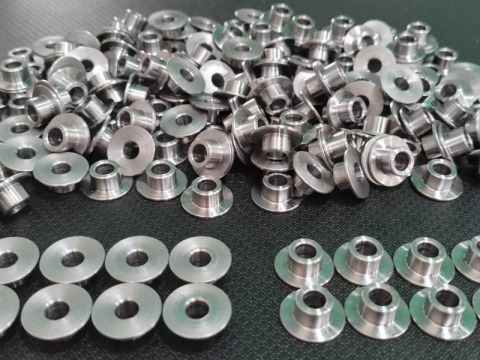 ผู้ผลิตชิ้นส่วนอะไหล่รถยนต์